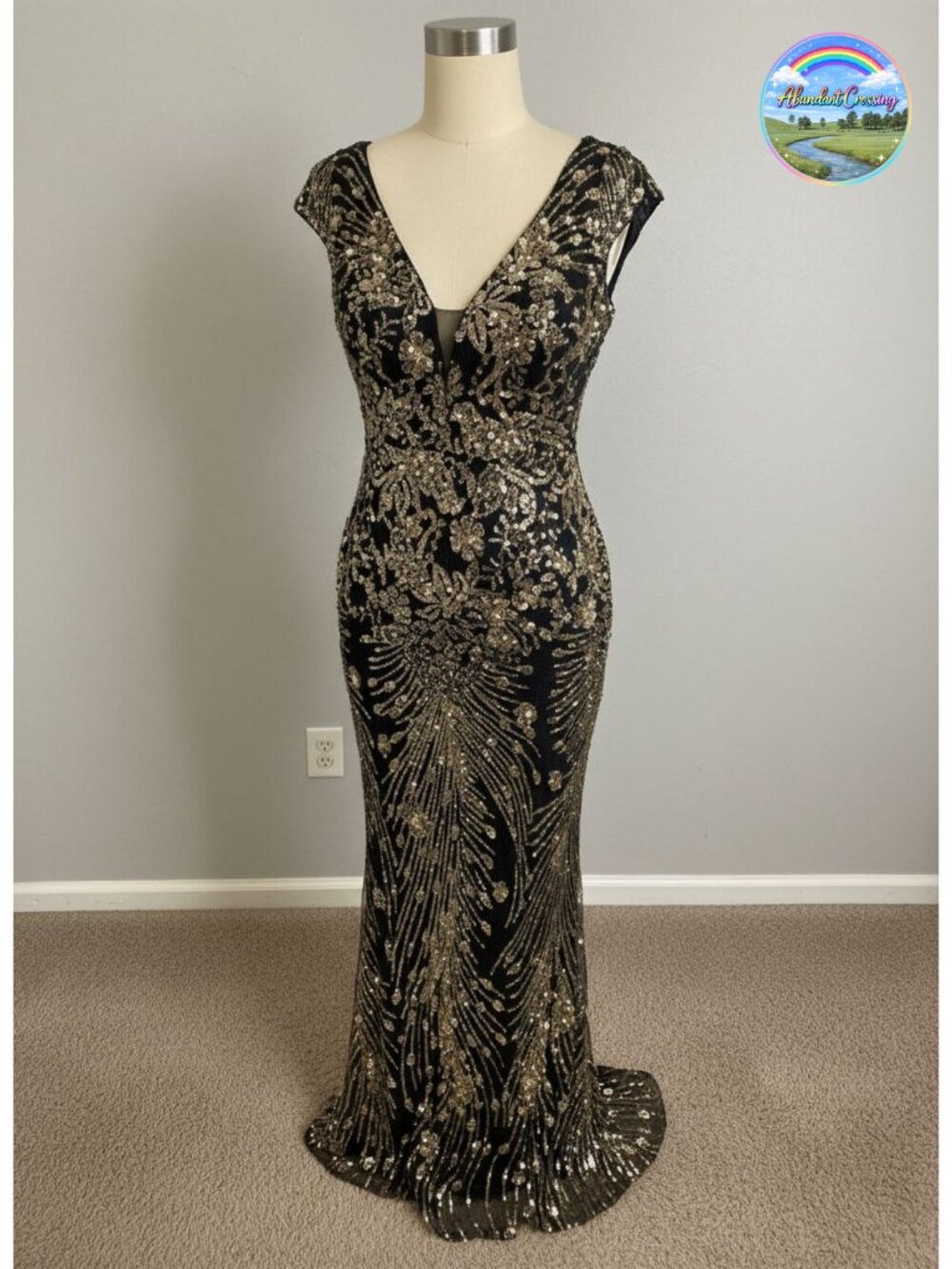 Sequined Long Evening Gown Sleeveless V-Neck Mermaid Prom Dress